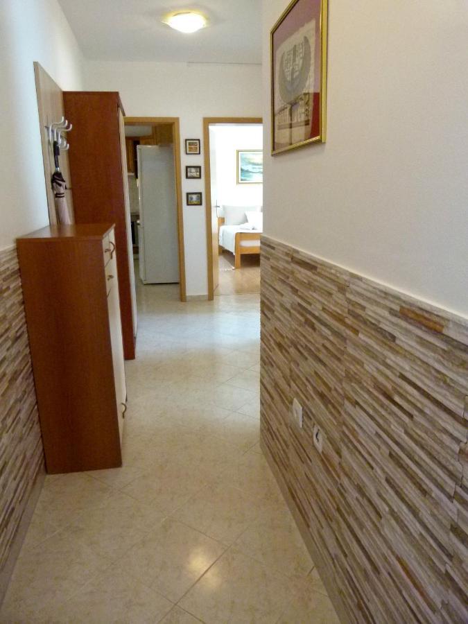 Apartmani Marija メドゥリン エクステリア 写真